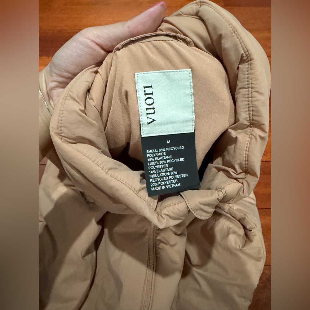 Vuori Canyon Insulated Jacket Rose Sz. M - Picture 6 of 7